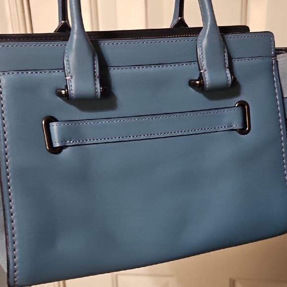 Coach NWOT Swagger With Tea Roses Design Blue Satchel/crossbody Bag - Picture 6 of 13